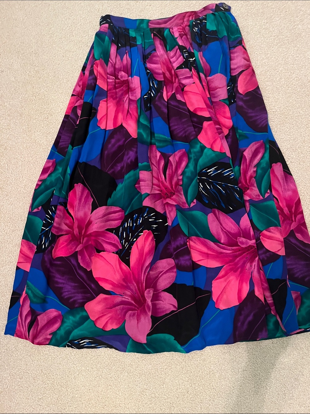 Perry Ellis 100% Silk Floral Full Skirt